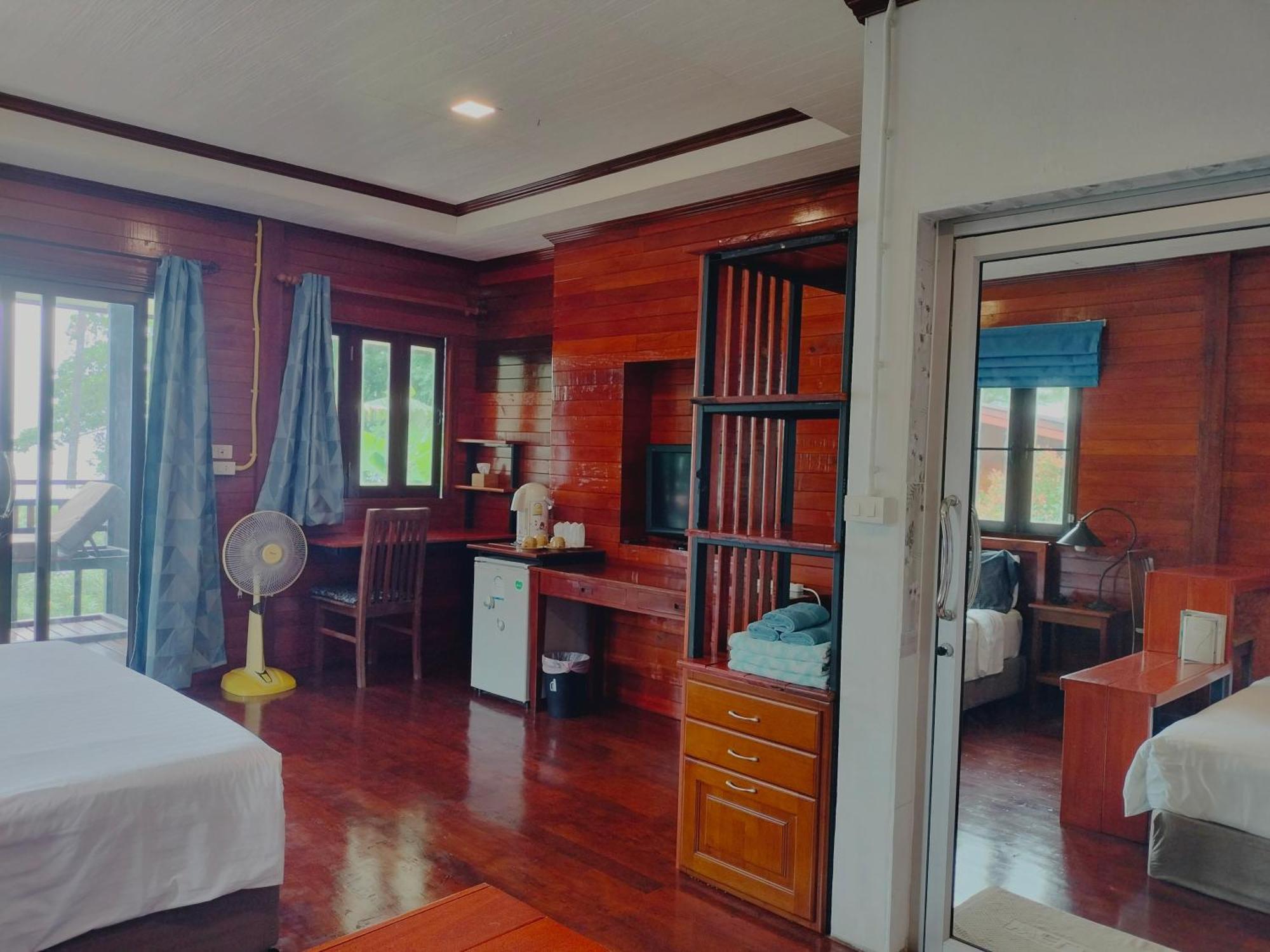 Suntisook Resort Ko Yao Noi Luaran gambar